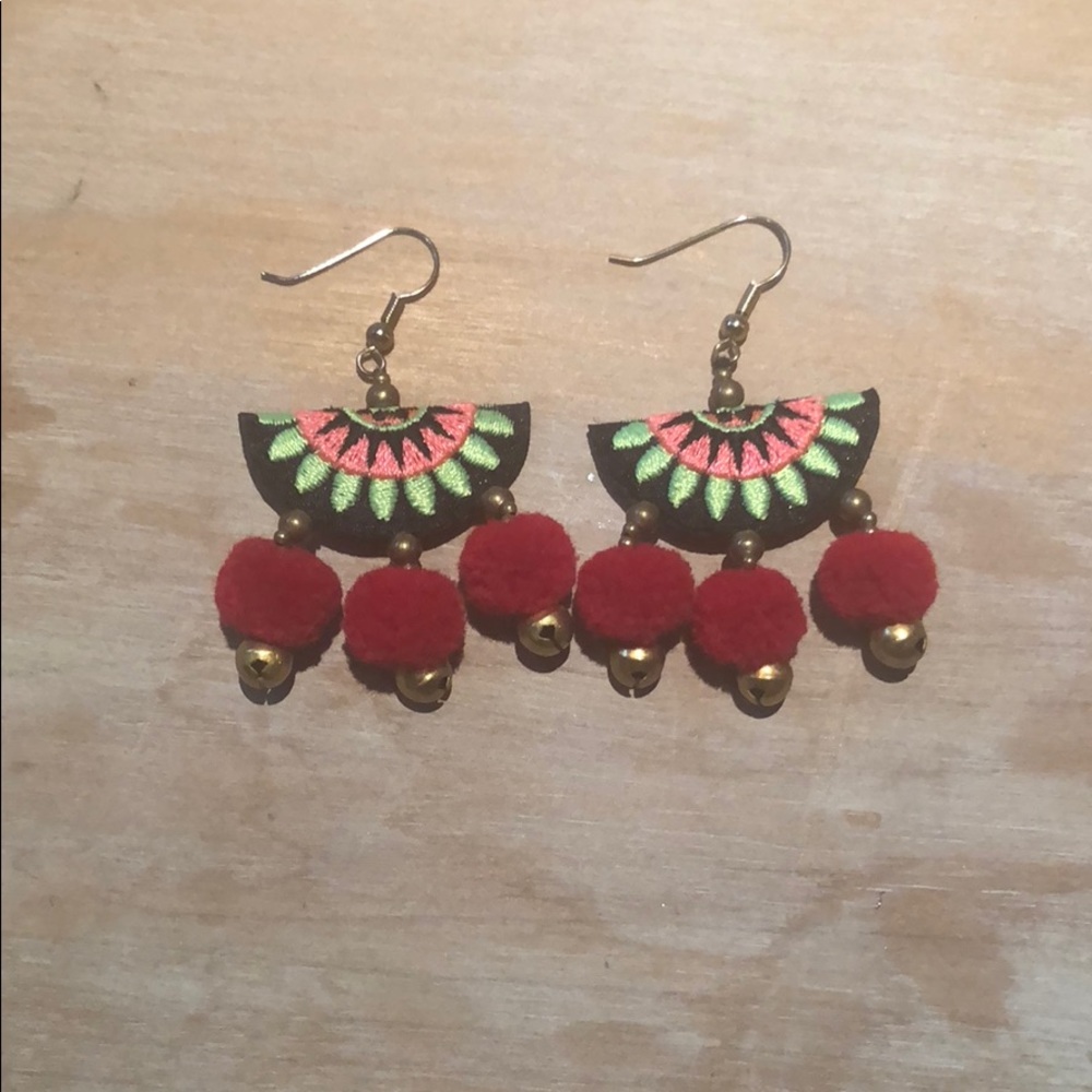 Dangling earrings
